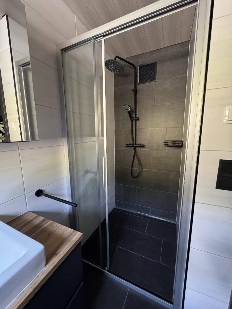 Dusche (2)