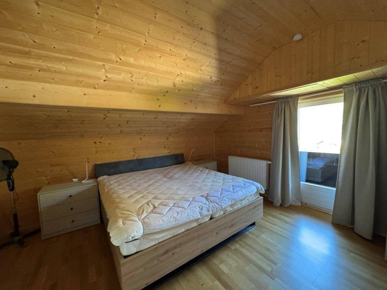 Zimmer DG