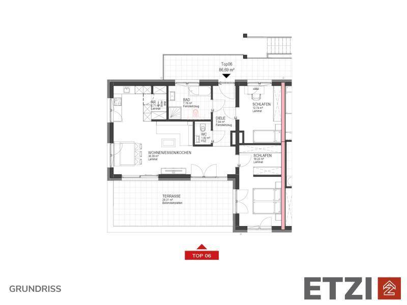 Detaillierter Grundriss der Wohnung TOP 06 mit Wohn-Ess-Kochbereich und Terrasse.