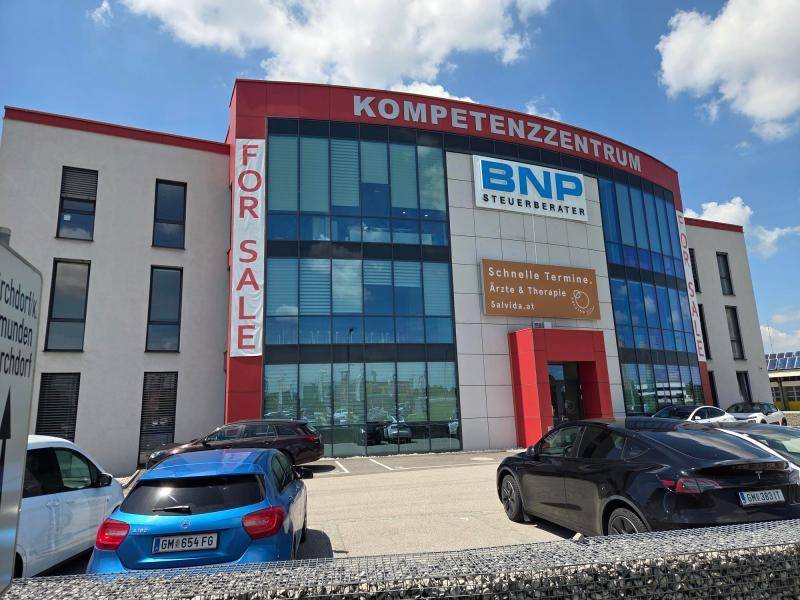 Exklusive Bürofläche direkt an der A1 – 623 m², 34 Parkplätze, sofort bezugsbereit - Ansicht 4
