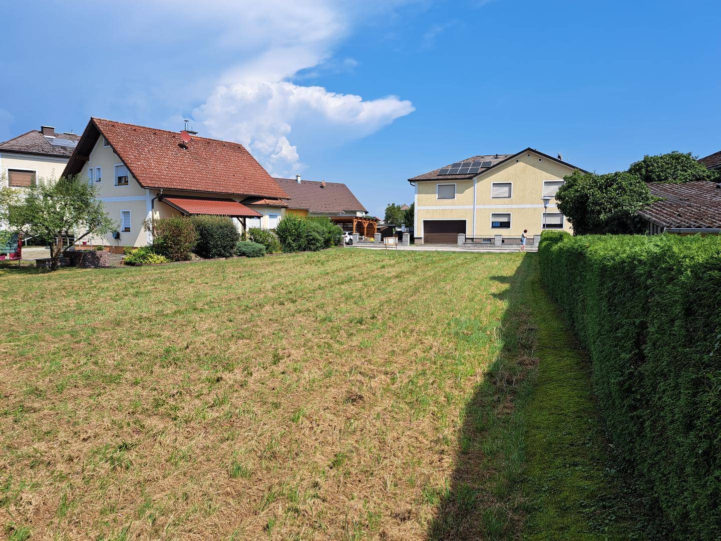 Blick zu Straße