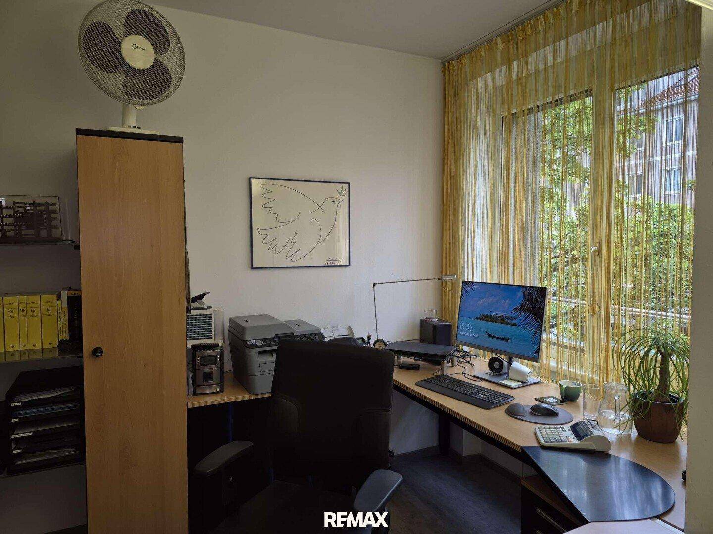 Büro (2)
