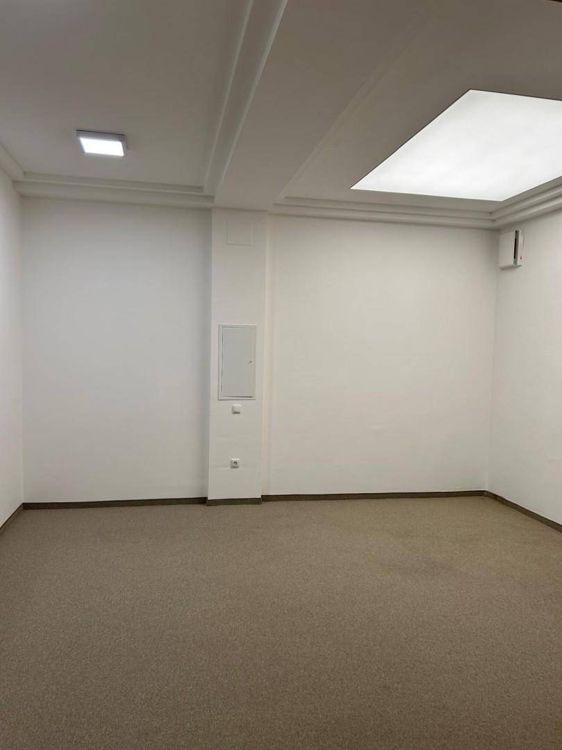 großes Büro