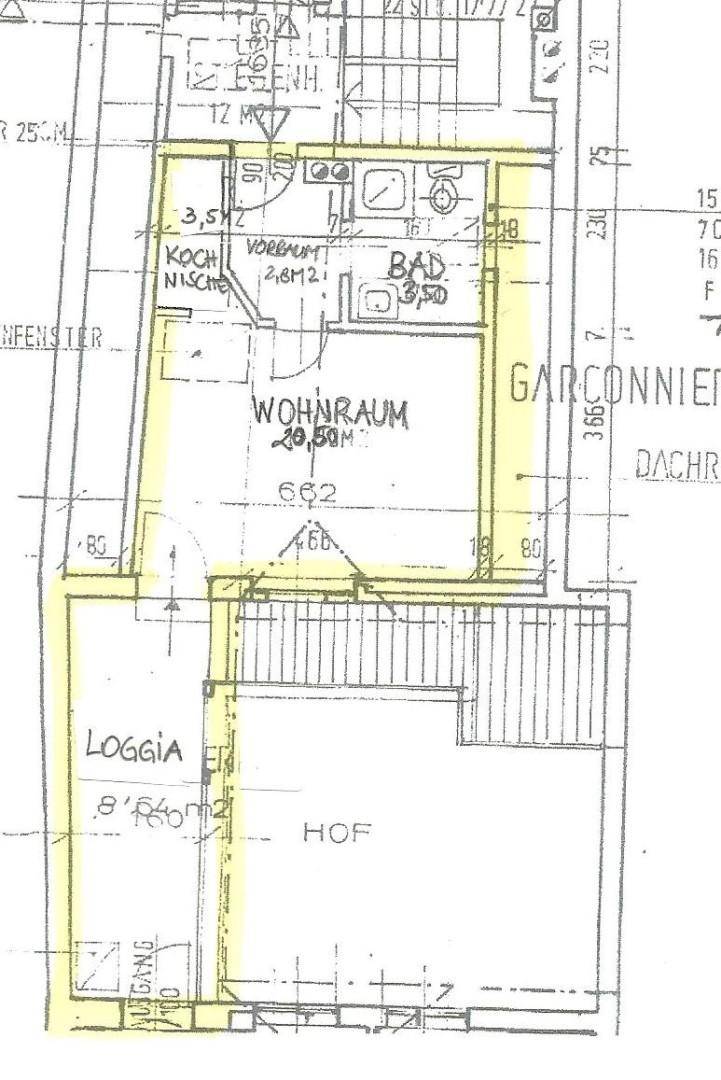 Grundriss einer Garçonnière mit Wohnraum, Kochnische, Bad und Loggia.