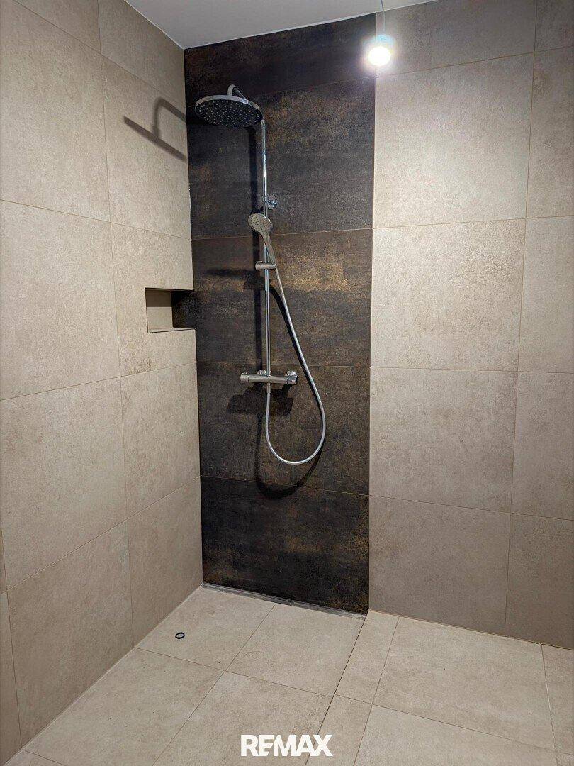 Dusche