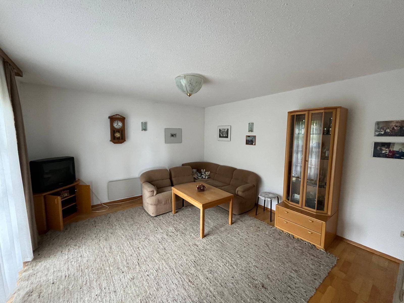 Zimmer 2 OG