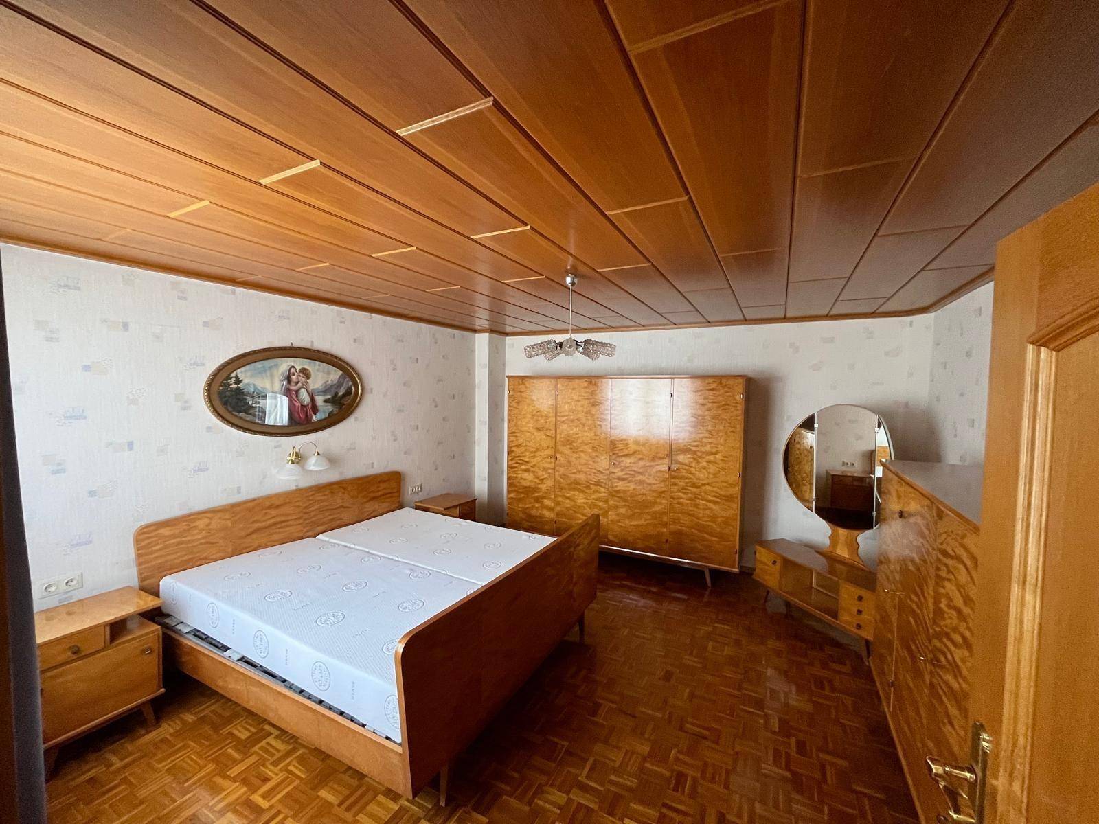 Schlafzimmer Top 2 OG
