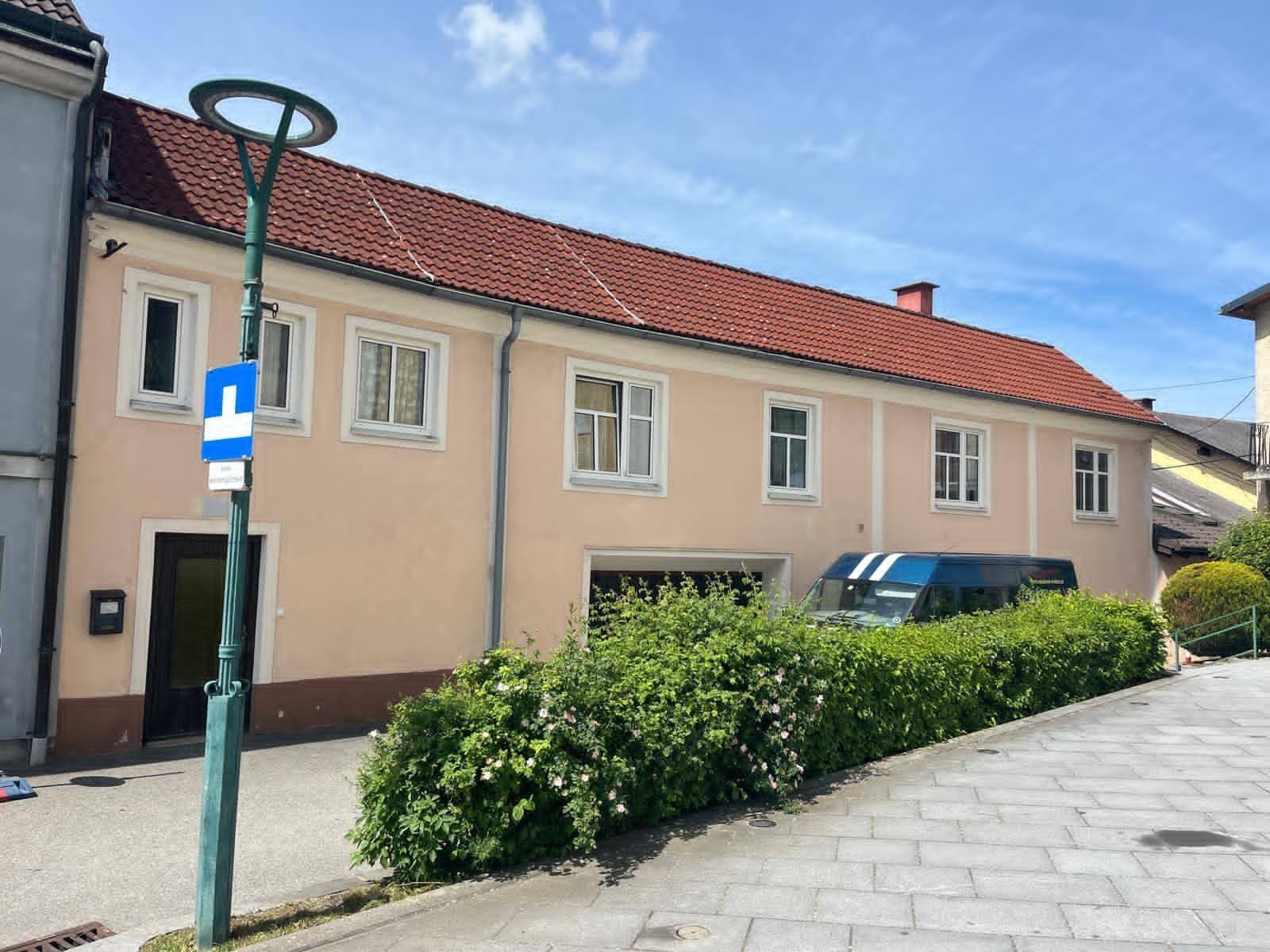Geschäfts-/Wohnhaus – pohled 5