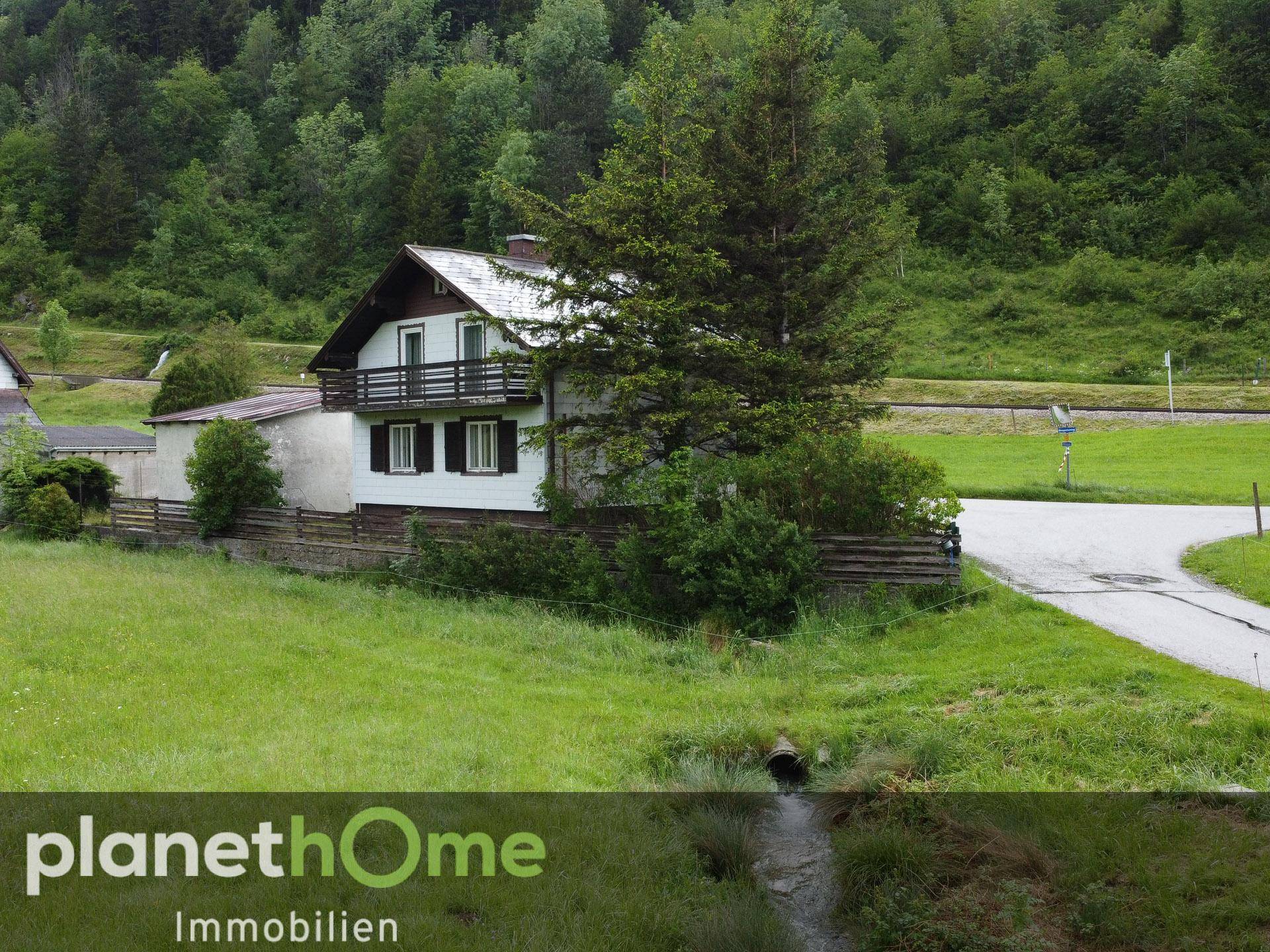 Natur pur vor Schneebergbahn