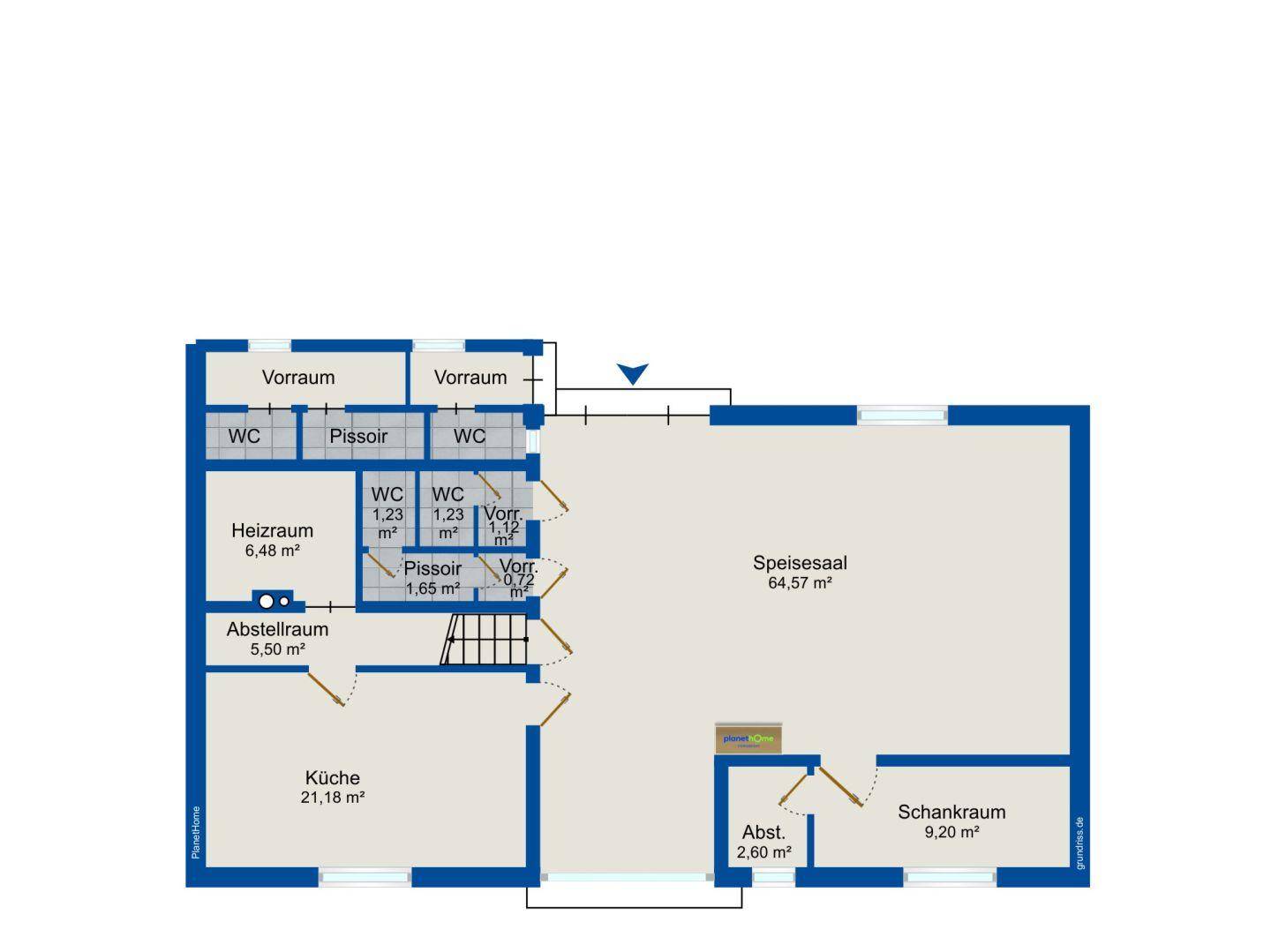 Grundriss des Erdgeschosses mit Küche, Speisesaal, Heizraum und mehreren Toiletten.