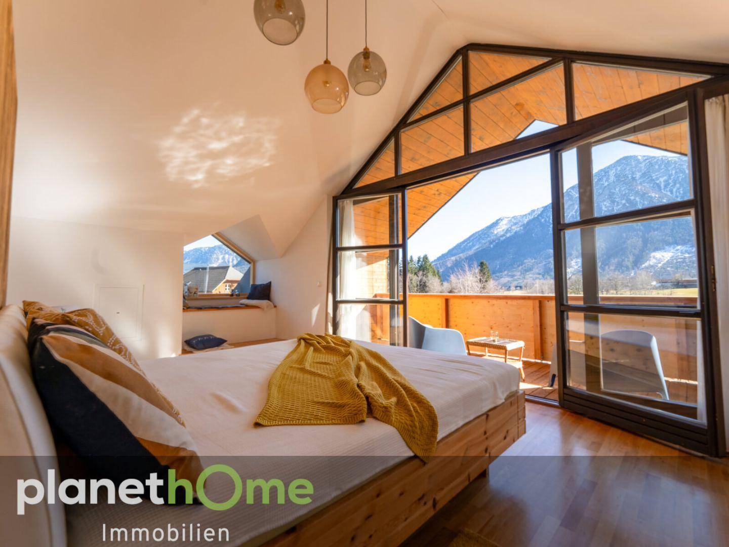 Master Bedroom mit Bergblick