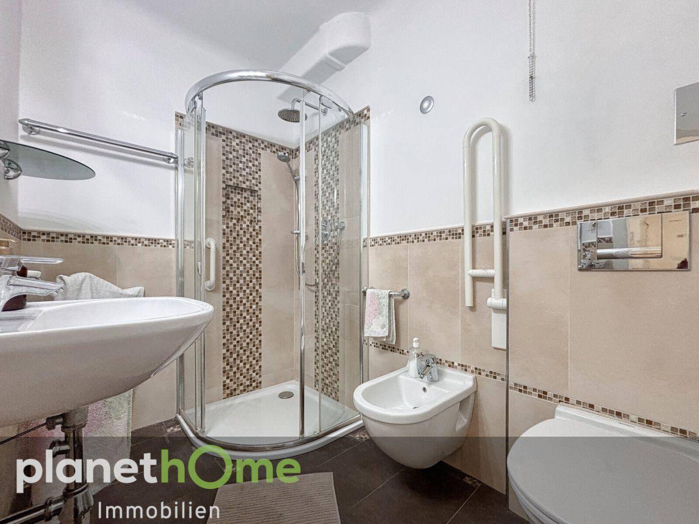 Badezimmer mit WC