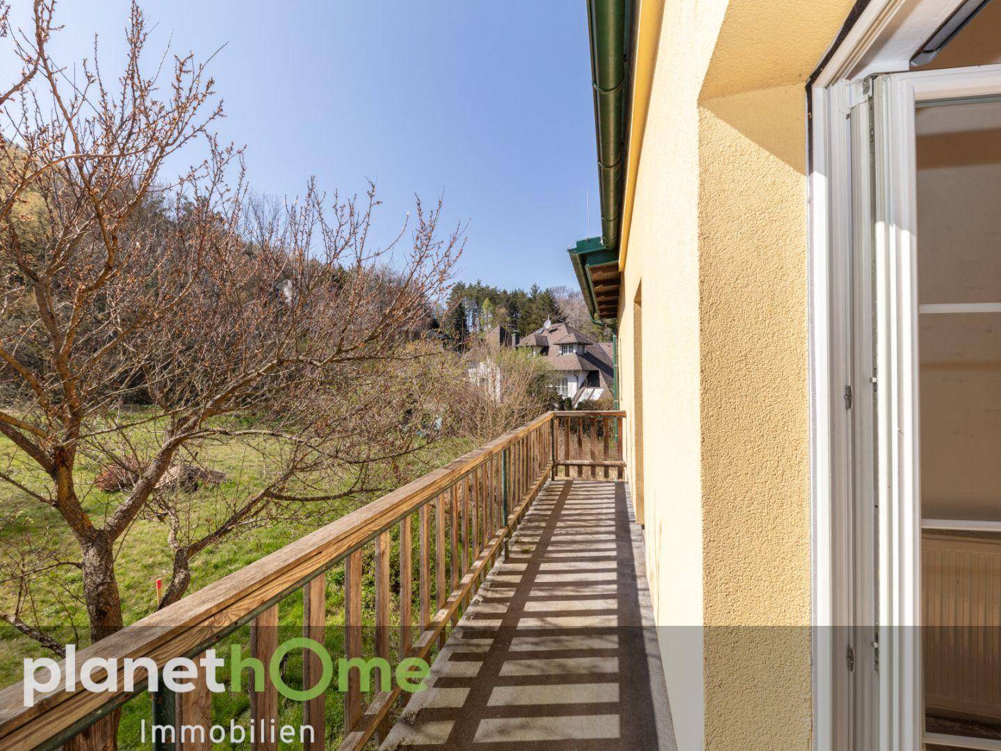 OG Balkon mit Gartenblick