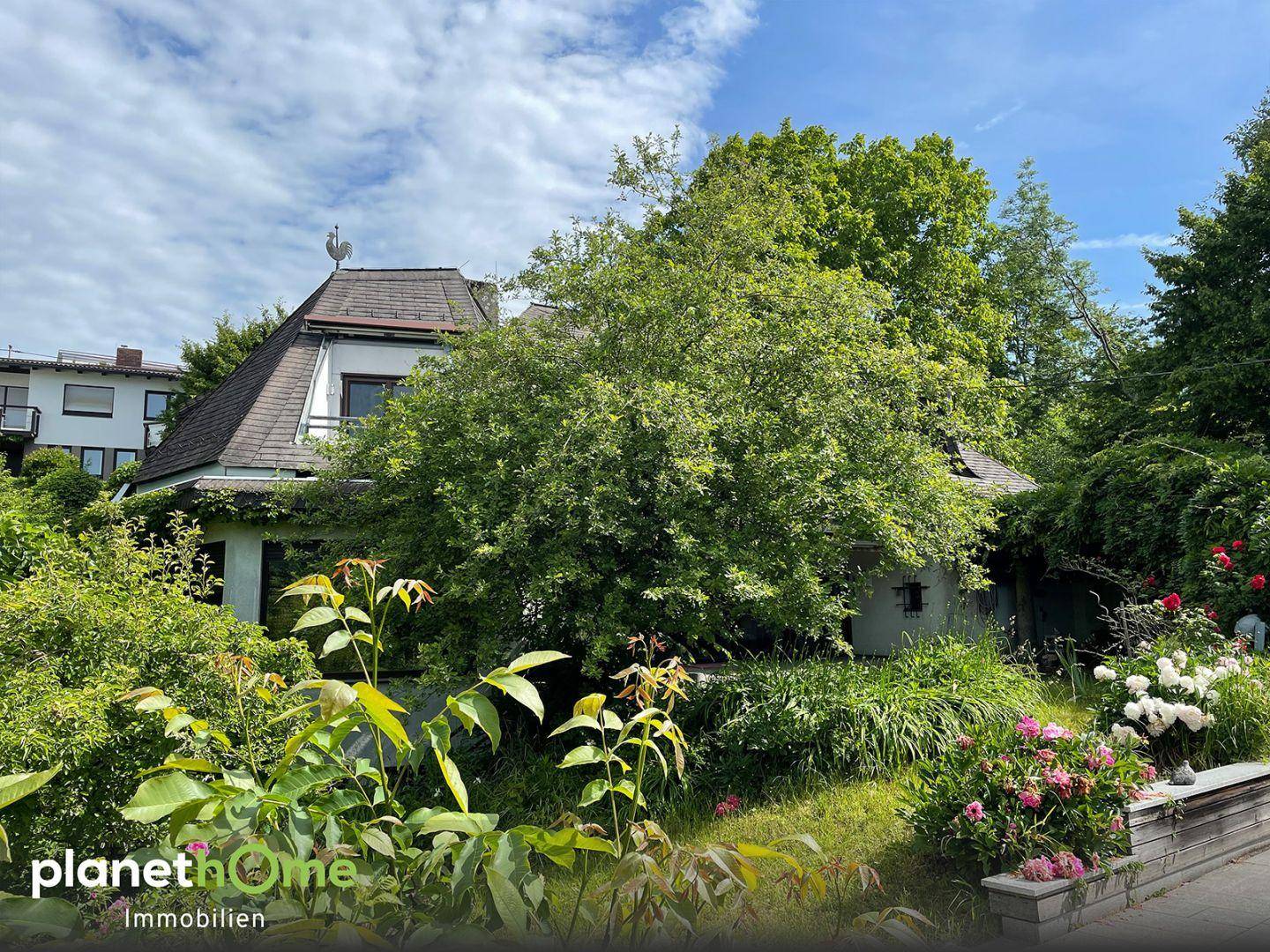 Blick zur Villa