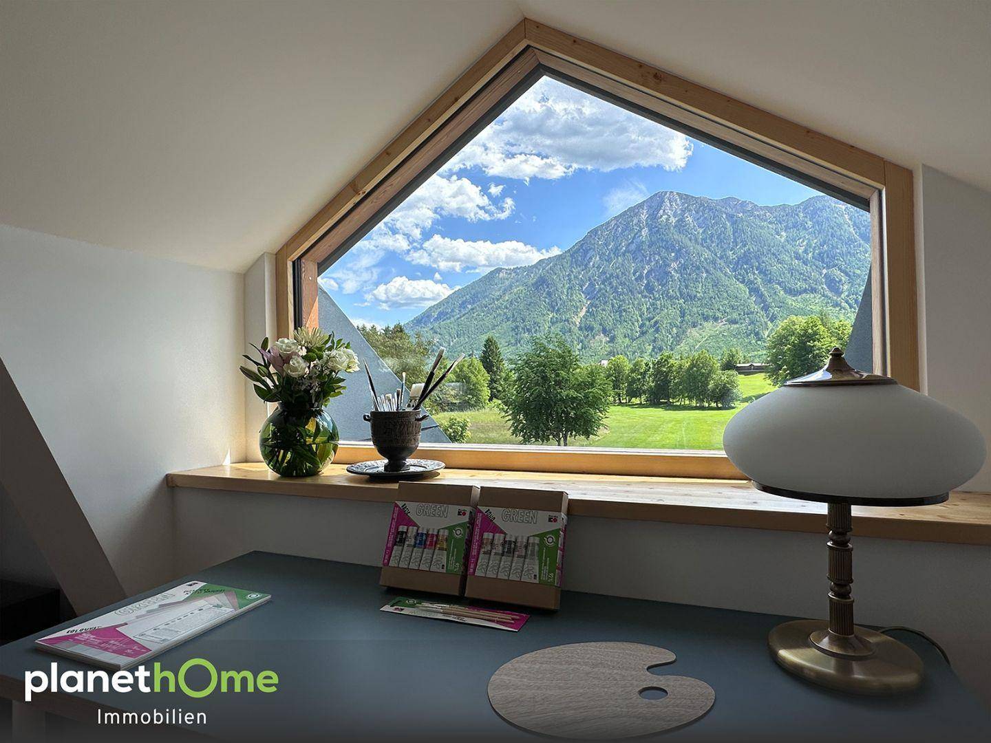 Zimmer mit Bergblick