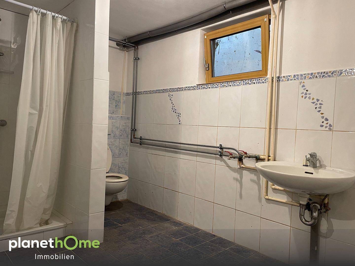 Zweites Badezimmer KG