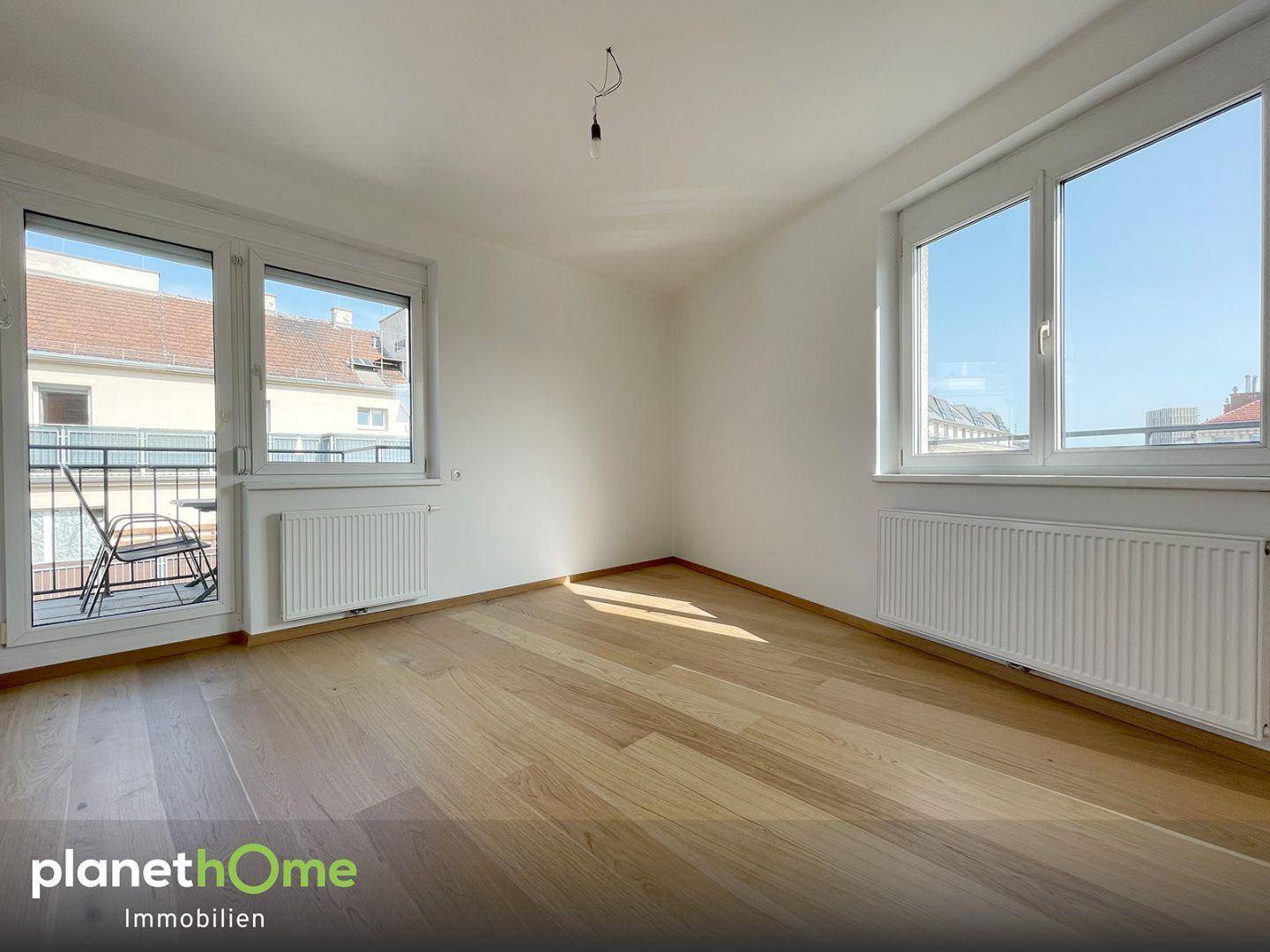Wohnzimmer mit Terrasse