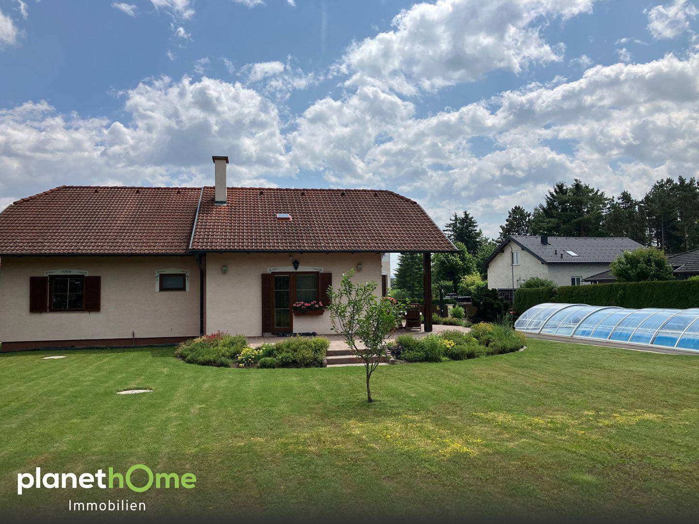 Gartenbereich Pool Haus