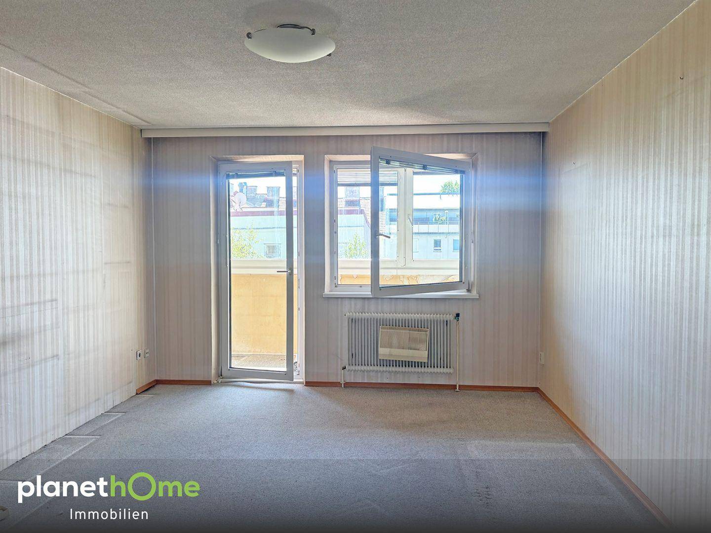 Zimmer und Loggia