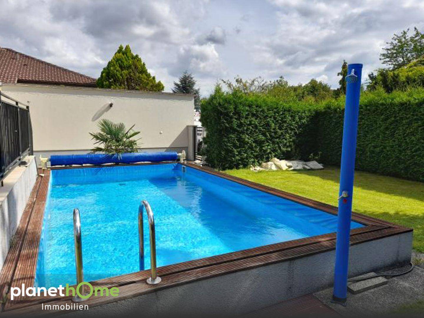 Pool - Garten - Garage