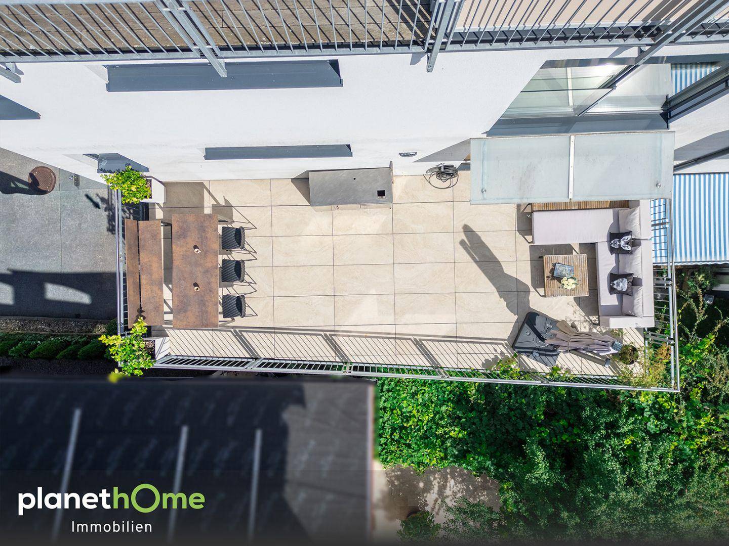 33 qm Westterrasse