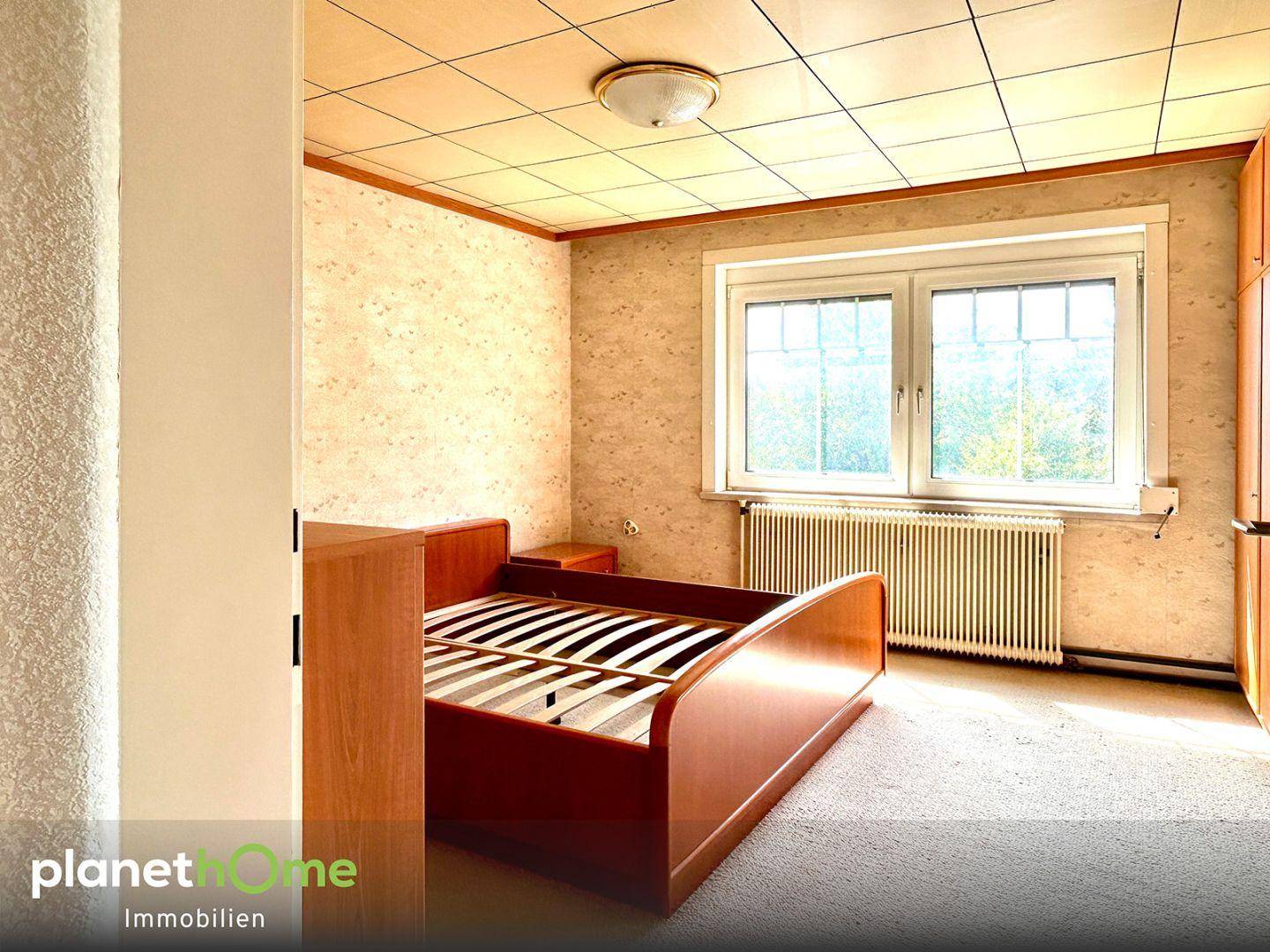 Schlafzimmer suedseitig