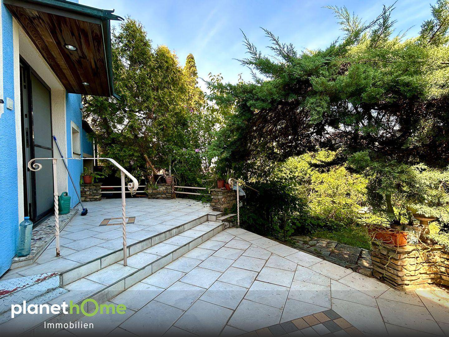 Terrasse und Garten