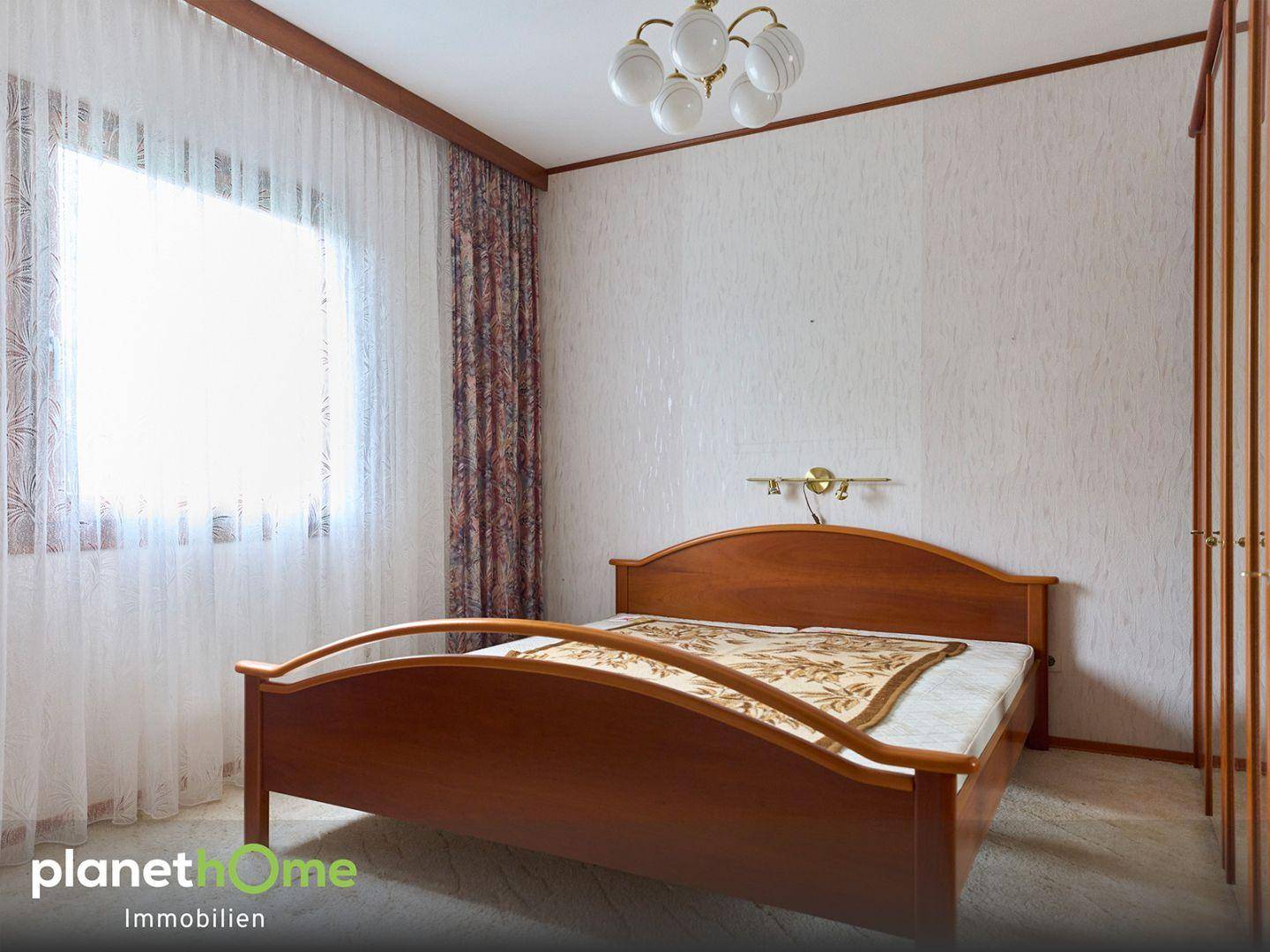 Schlafzimmer 2