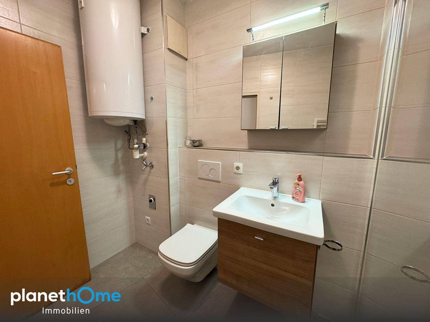 Badezimmer I