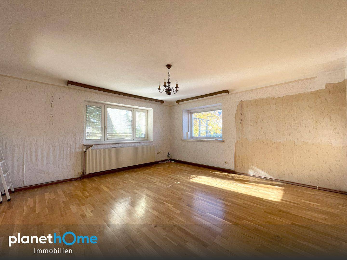Bungalow mit Nebengebäude – Weinkeller und ca. 1.142 m² Acker - Widok 3
