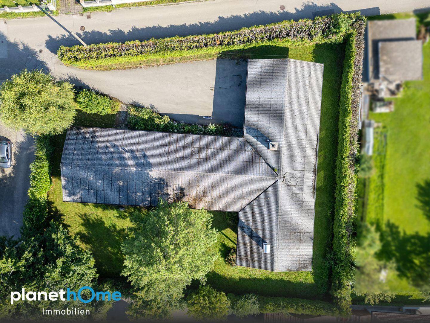 Bungalow mit zwei Wohneinheiten auf rund 1.800 m² großem Grundstück in Ruhelage - Ansicht 3
