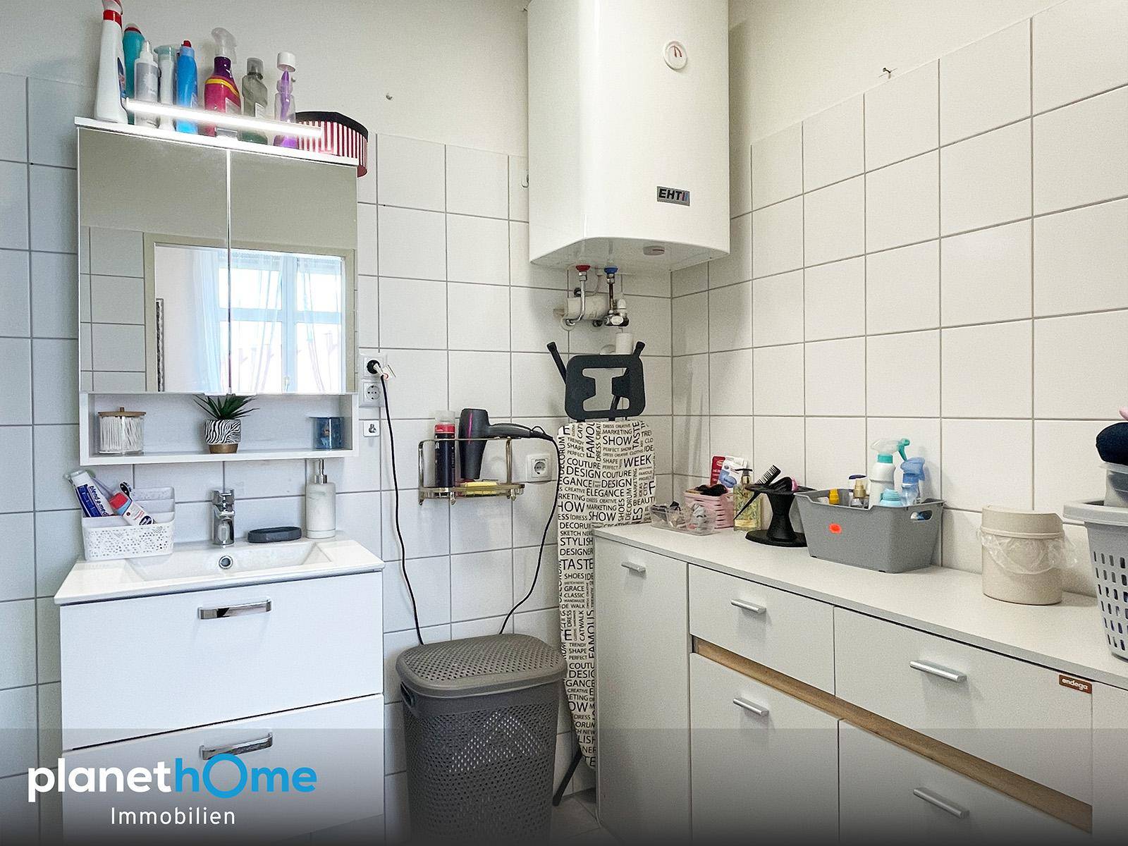 Altbau-Liebhaber aufgepasst: Zentrale Wohnung mit Flair steht für Sie bereit! - Ansicht 6