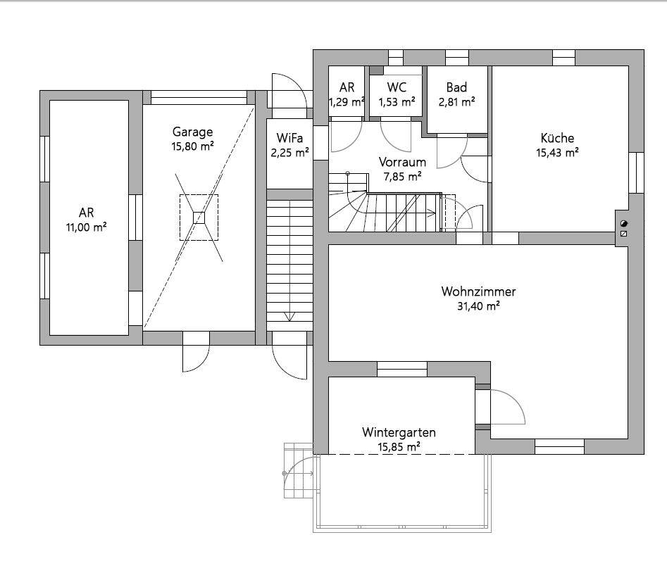 Grundriss des Erdgeschosses mit Wohnzimmer, Küche, Wintergarten und Garage.