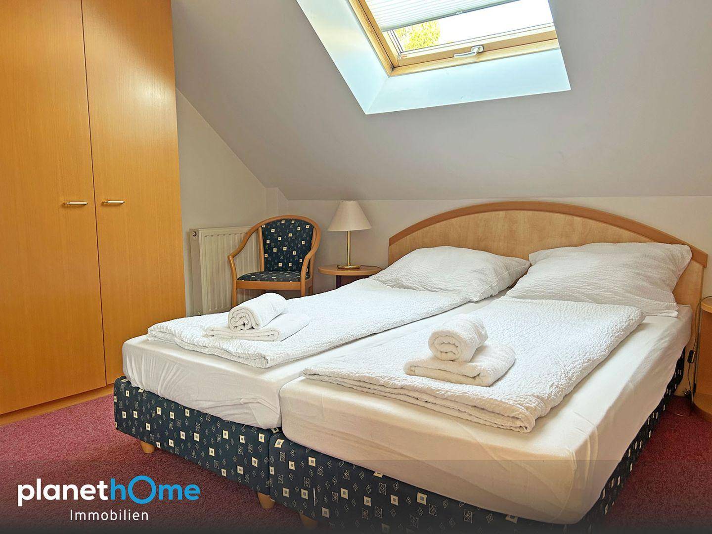 Schlafzimmer 2