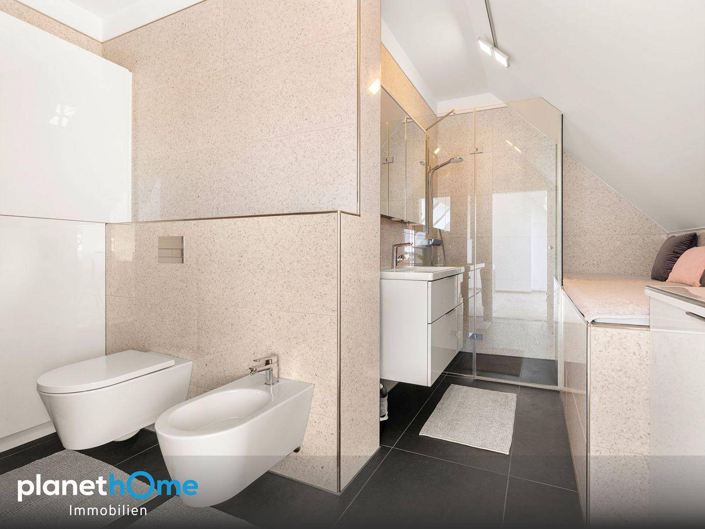 Badezimmer Ebene 2