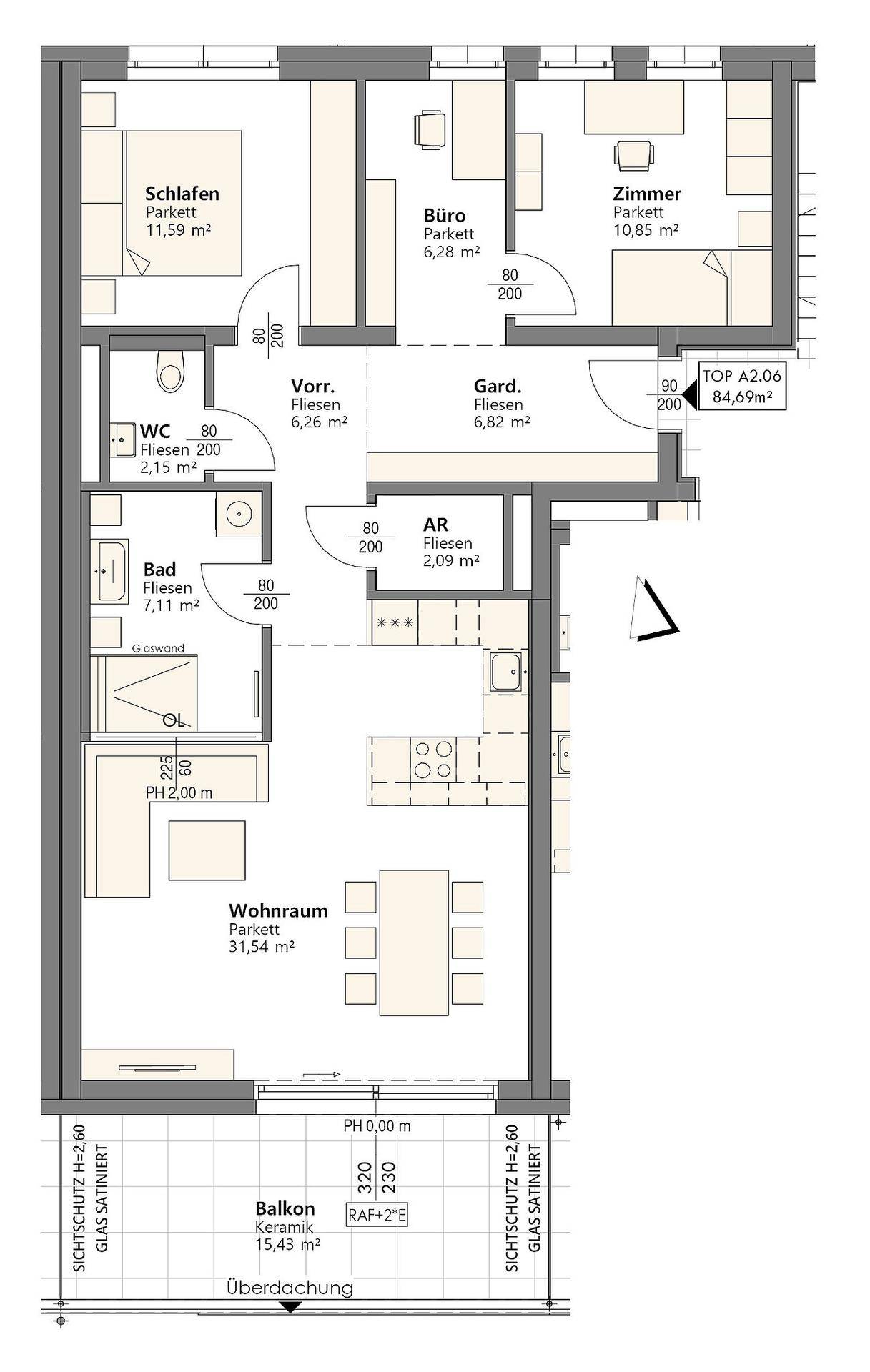 Grundriss einer Wohnung mit offenem Wohnbereich, separatem WC, Bad und Balkon.