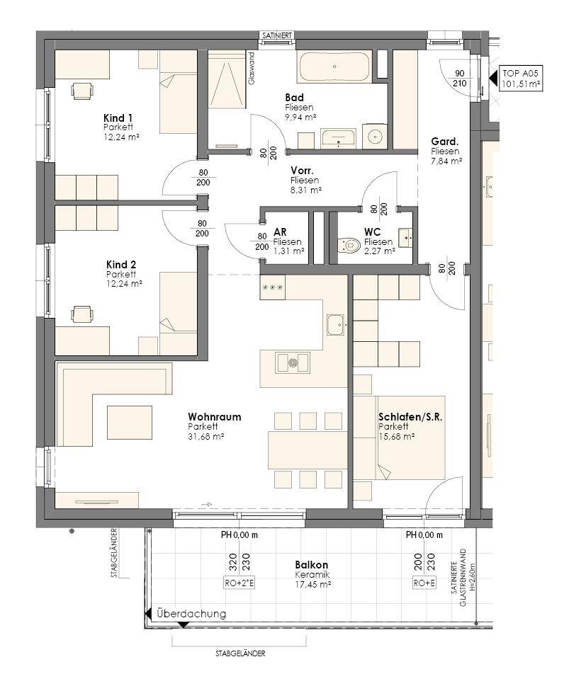 Detaillierter Grundriss einer Wohnung mit drei Schlafzimmern, offenem Wohnbereich und großem Balkon.