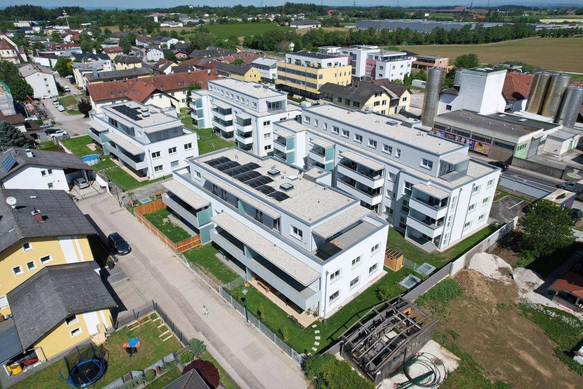 Neubauprojekt in Sattledt - Modernes Wohnen im Zentrum - Ansicht 2