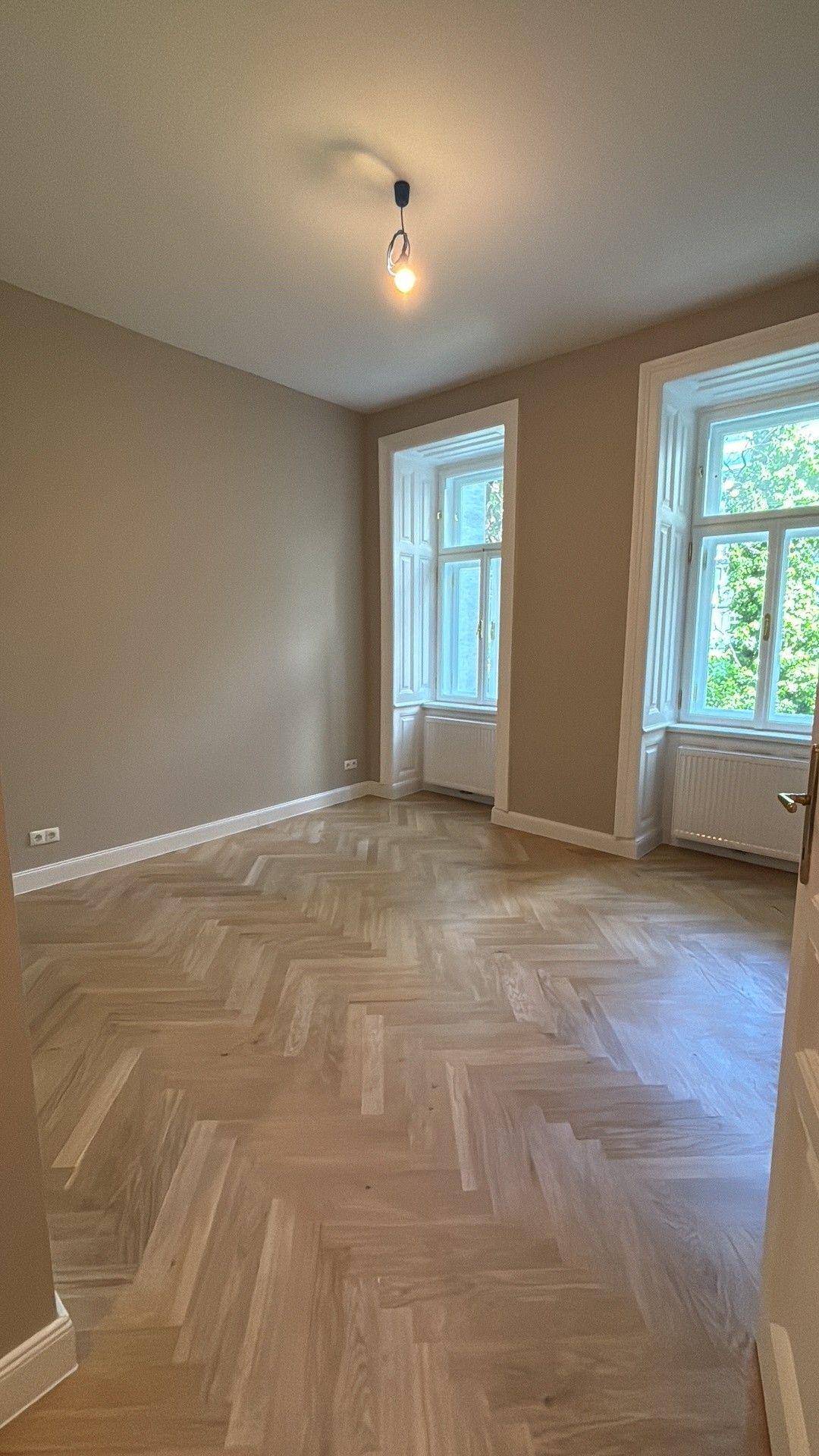 Stilvolle, neu sanierte Altbauwohnung mit Loggia im Servitenviertel - Ansicht 6