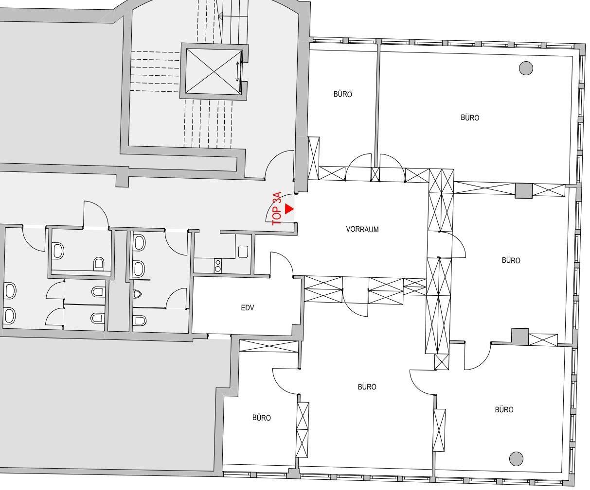 Detaillierter Grundriss mit Büros, Vorraum, EDV-Raum, Sanitäranlagen und Aufzug.