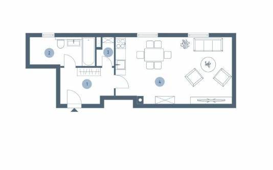 Grundriss einer effizienten Wohnung mit offenem Wohn-Essbereich, halboffener Küche und Badezimmer mit Badewanne.