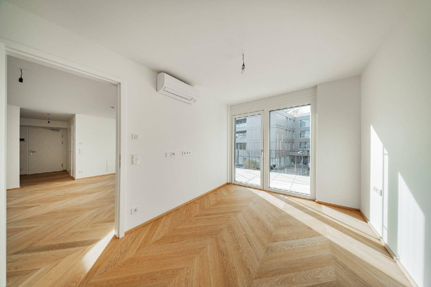 STOCK IM WEG - Dacherstbezug mit Balkon, Fitness &amp; Garage – pohled 2