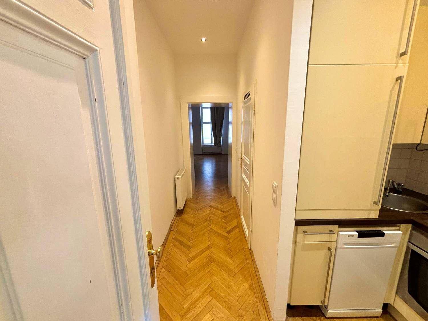 https://pictures.immobilienscout24.de/prod.www.immobilienscout24.at/pictureserver/loadPicture?q=70&id=012.0012000001E83Vc-6ad044a19b024a8eb06be82eb072a1a5