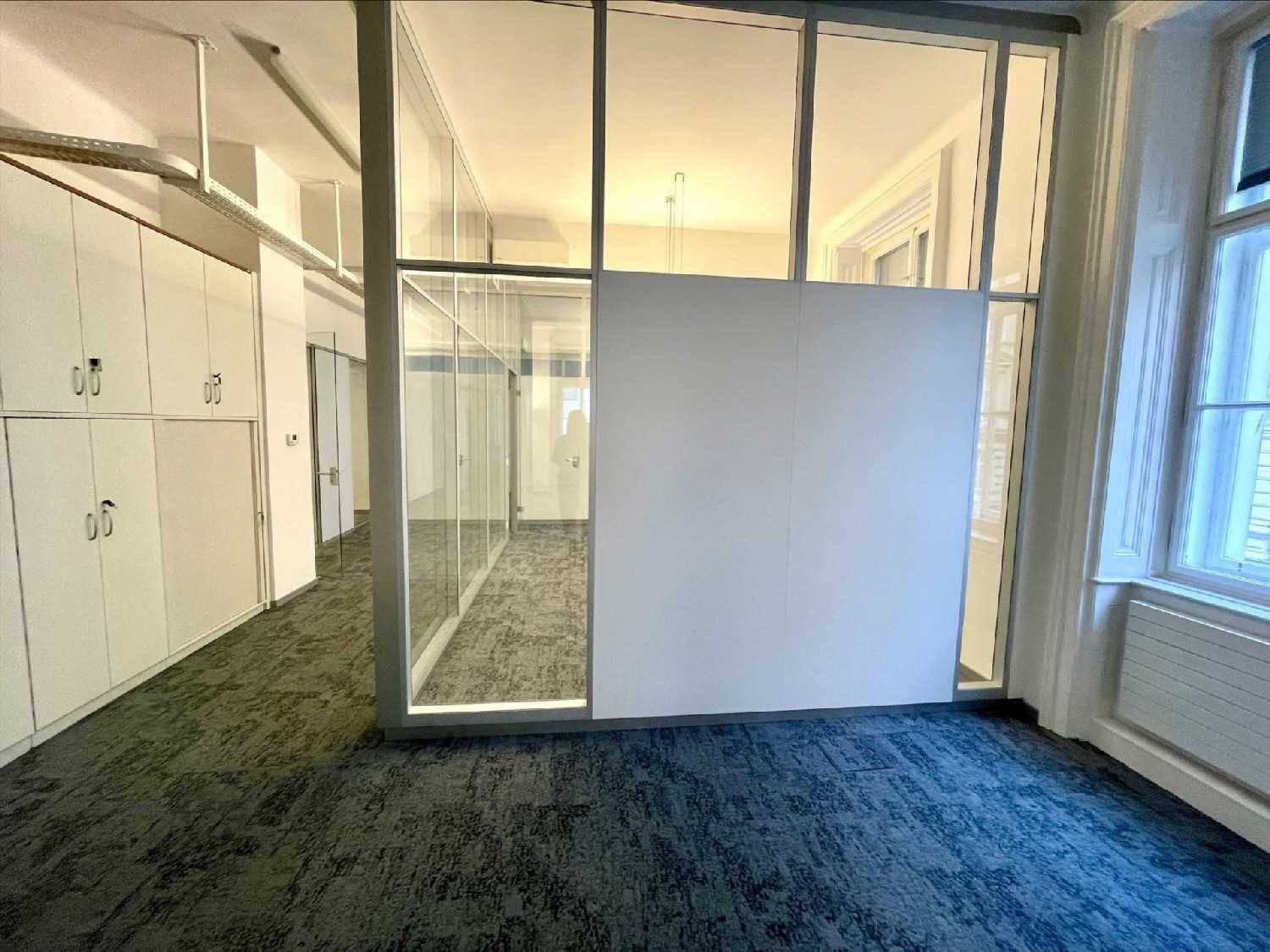 Processed-F9644527-5