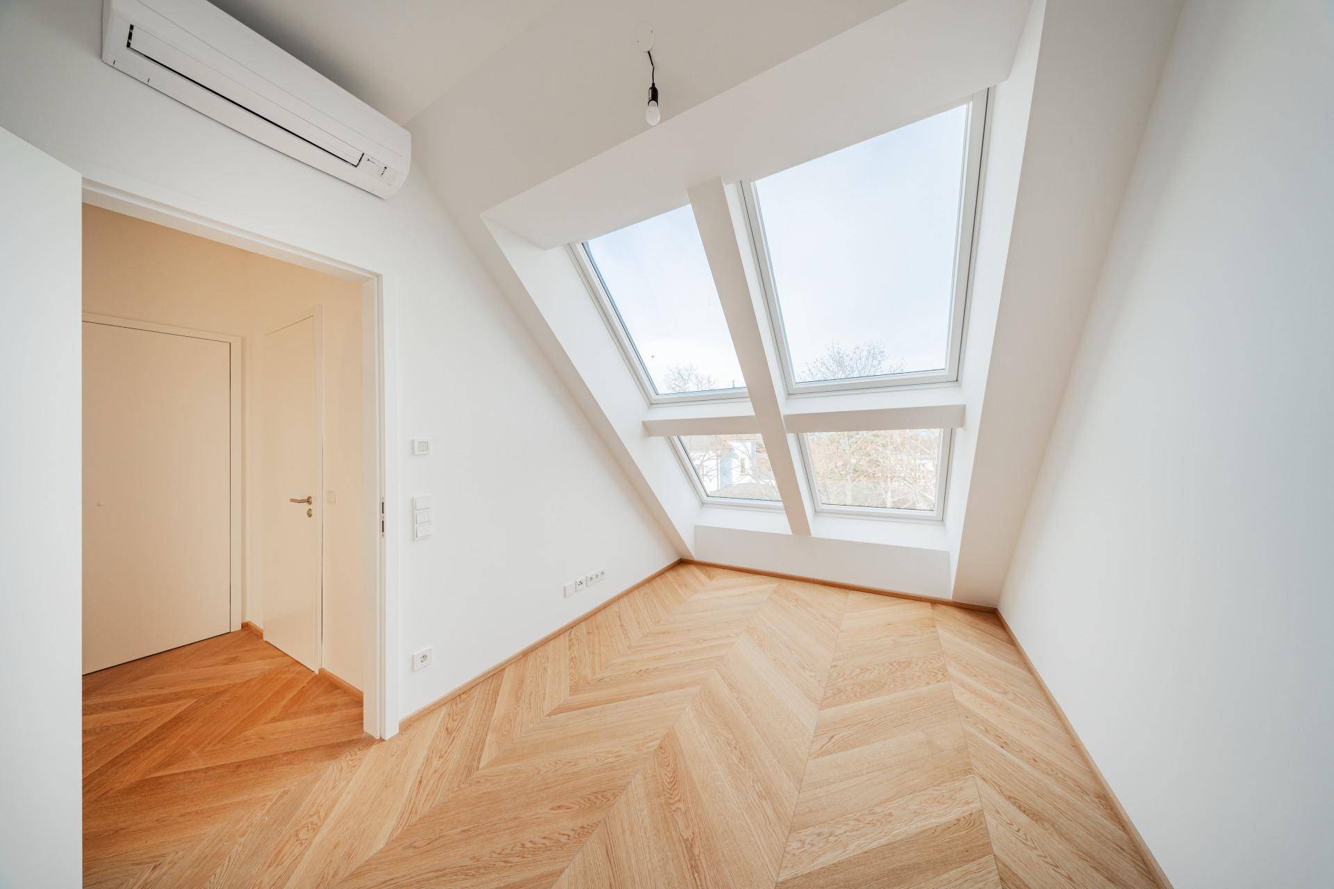 STOCK IM WEG - Licht. Raum. Luxus. - 5 Zimmer Erstbezug mit Südterrasse, Fitness &amp; Garage – pohled 4