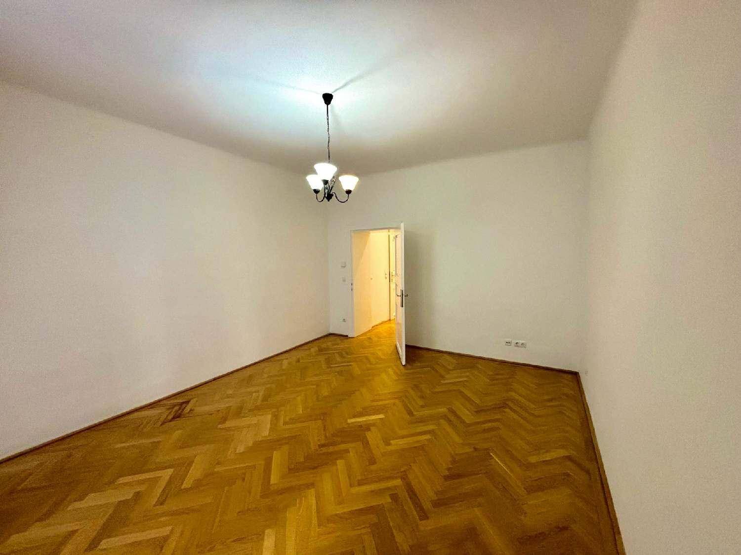 https://pictures.immobilienscout24.de/prod.www.immobilienscout24.at/pictureserver/loadPicture?q=70&id=012.0012000001E83Vc-c0e7685dd8984cbd8ed0704dfbf31cad