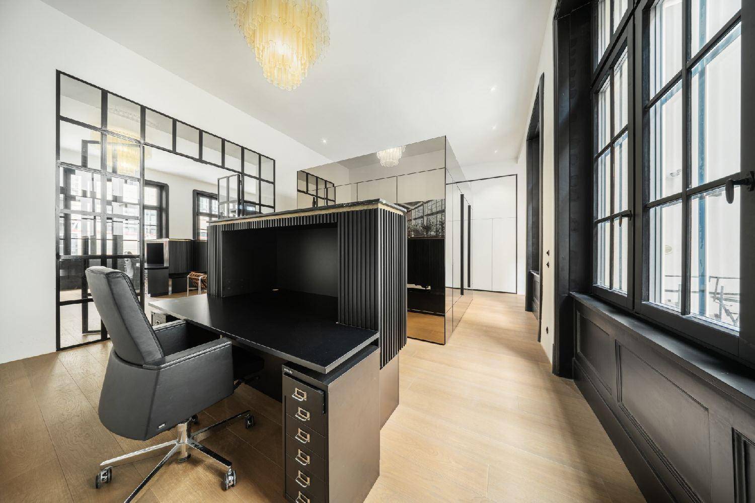 Repräsentatives, komplett möbliertes Design-Office in Top-Lage zur Untermiete - Widok 3