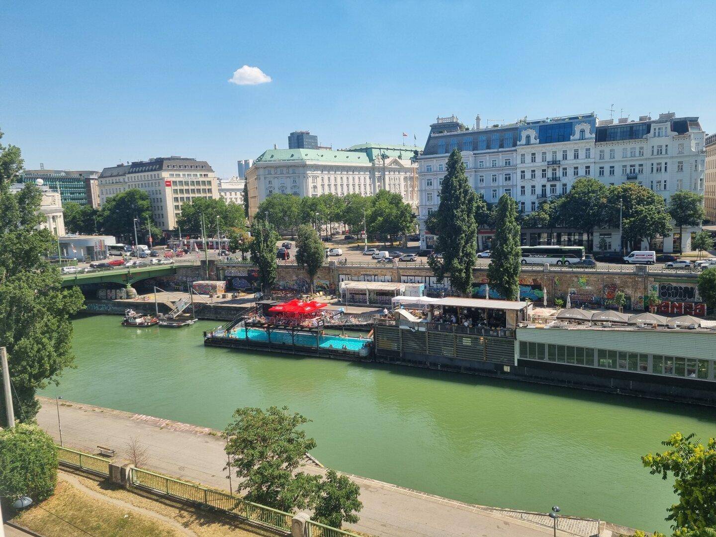 Wohnungsglück mit Domausblick - Ansicht 2