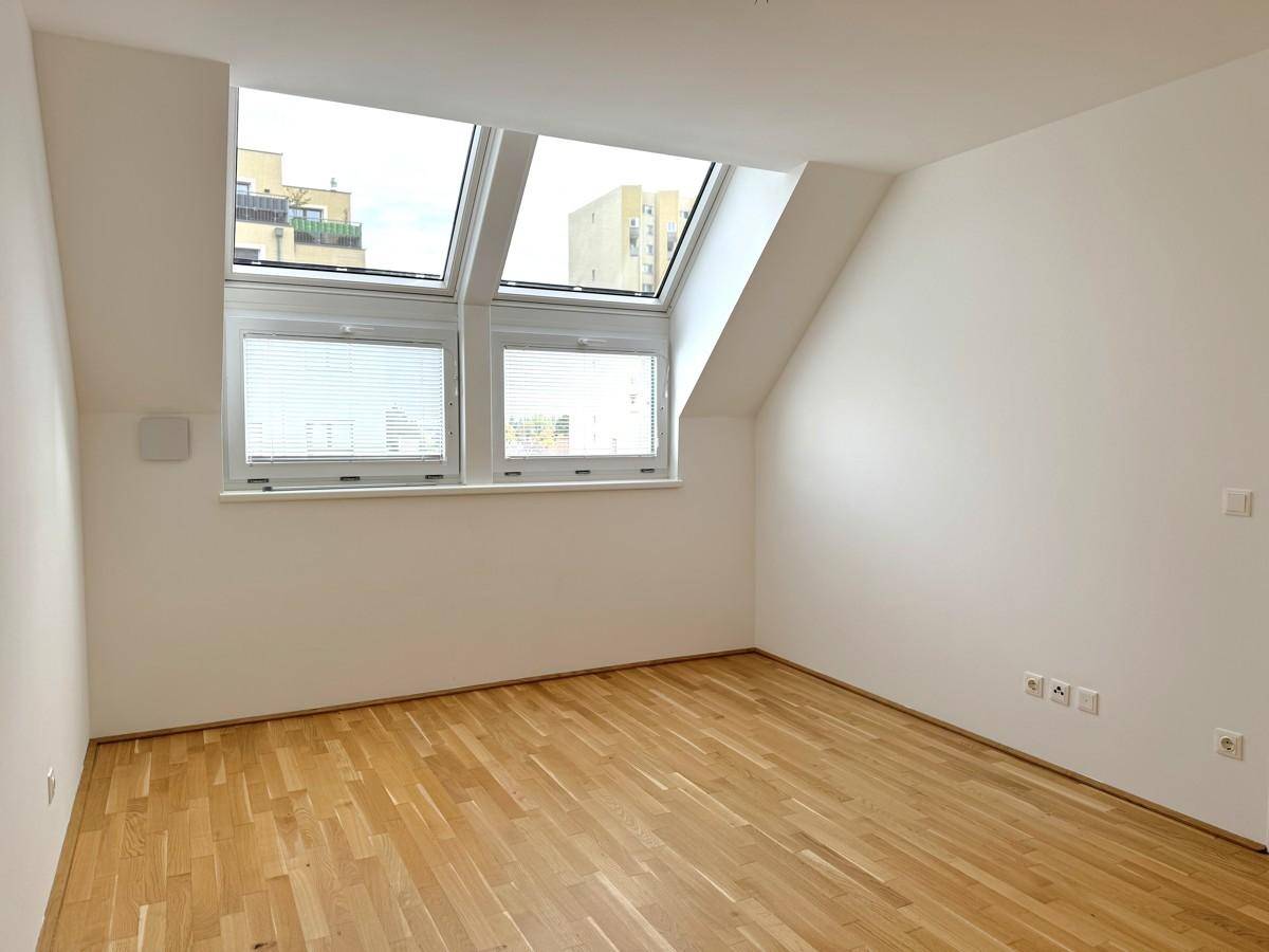 https://pictures.immobilienscout24.de/prod.www.immobilienscout24.at/pictureserver/loadPicture?q=70&id=012.0012000001E83Vx-020b13f8560f4c6a9d52fe08f01faef3