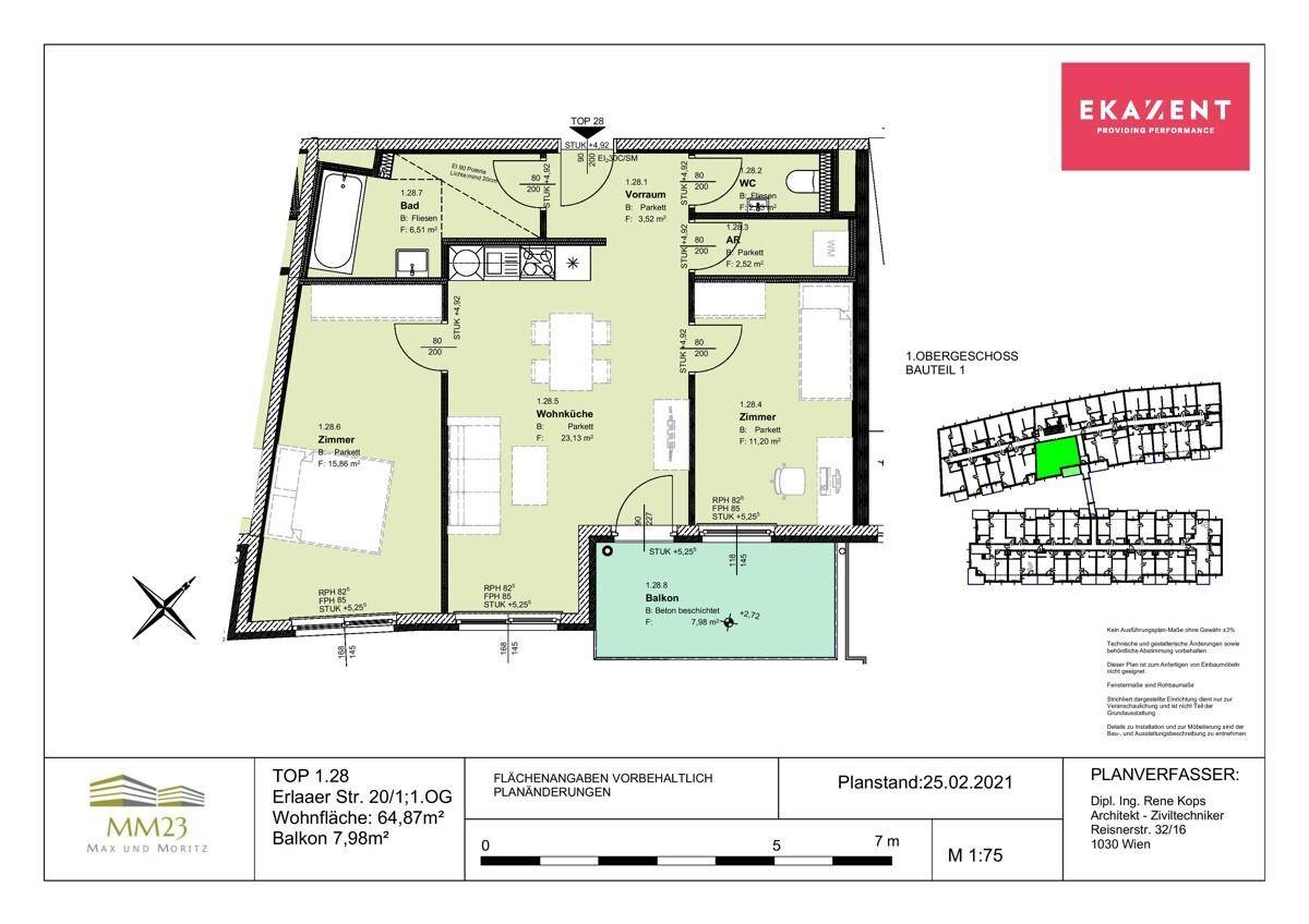 Grundriss des Obergeschosses mit Wohnküche, zwei Zimmern, Bad und Balkon.